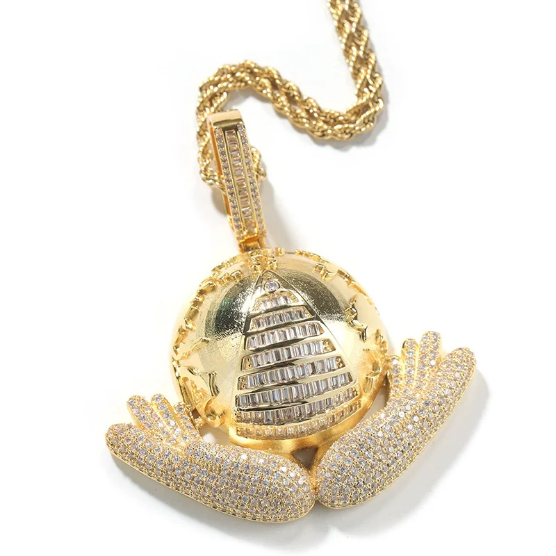 Men's and women's necklaces plated with 18k gold zircon, holding the earth, hip-hop rock, fashionable jewelry, party accessories
Men's and women's necklaces plated with 18k gold zircon, holding the earth, hip-hop rock, fashionable jewelry, party accessories