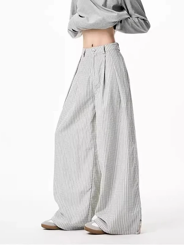 Japanese Plaid Pleated Wide Leg Pants ex Summer Thin Loose Casual High Waist Drapey Floor-Length Pants Straight Leg Trousers
Japanese Plaid Pleated Wide Leg Pants ex Summer Thin Loose Casual High Waist Drapey Floor-Length Pants Straight Leg Trousers
