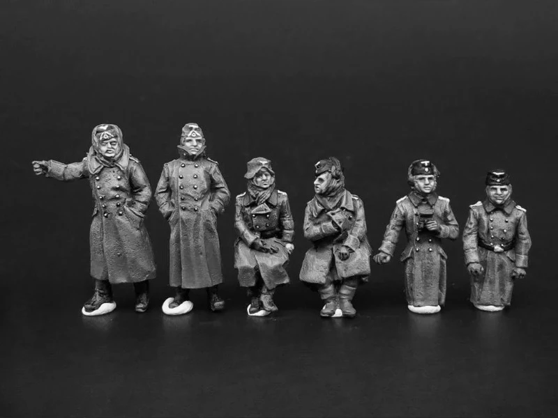 1/72 Scale Diecast Resin Figure Model Kit Armored Forces in Greatcoats 6 Figures Unpainted
1/72 Scale Diecast Resin Figure Model Kit Armored Forces in Greatcoats 6 Figures Unpainted