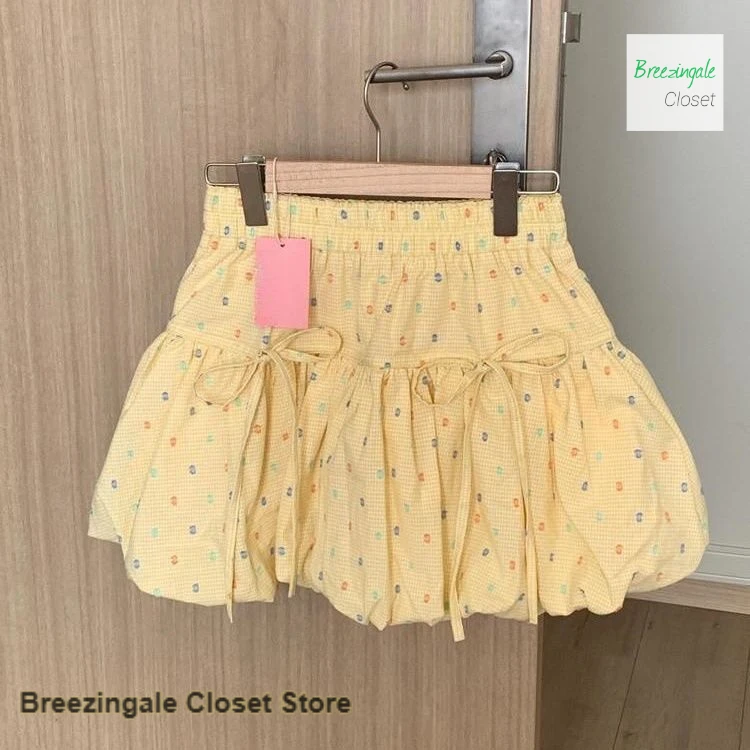 Korean-style sweet and lovely colorful polka-dot floral bud skirt skirt women's summer new fashion elastic waist fluffy skirt.
Korean-style sweet and lovely colorful polka-dot floral bud skirt skirt women's summer new fashion elastic waist fluffy skirt.