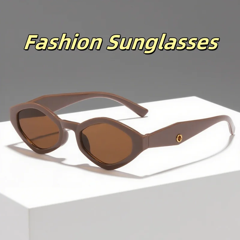 Fashionable and Stylish Cat Eye Small Frame Sunglasses Women's Fashion Street Photography Trend Versatile Glasses UV400
Fashionable and Stylish Cat Eye Small Frame Sunglasses Women's Fashion Street Photography Trend Versatile Glasses UV400