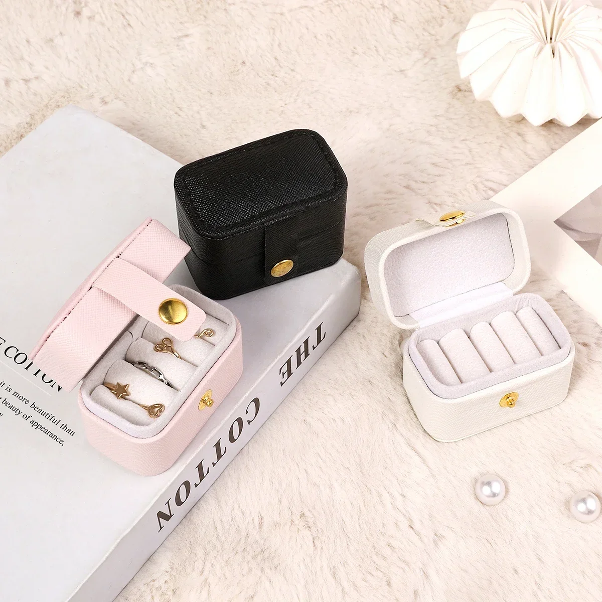1pc-Exquisite Jewelry Box Simple Ring Necklace Earring Storage Simple Style Daily Travel Portable Storage Box
1pc-Exquisite Jewelry Box Simple Ring Necklace Earring Storage Simple Style Daily Travel Portable Storage Box