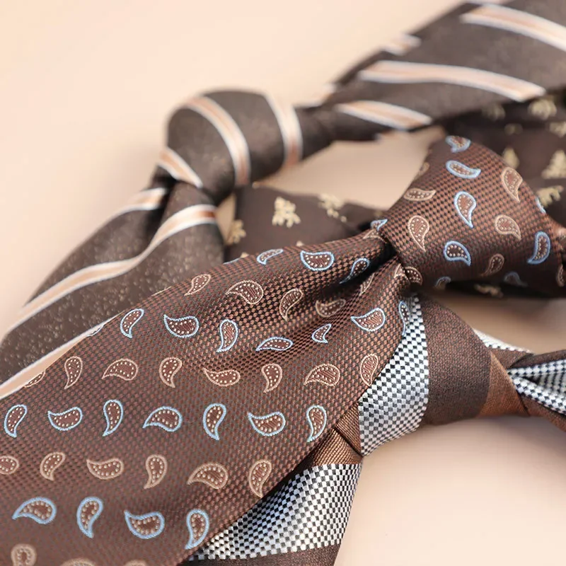 Factory retro Korean version 8cm formal dress coffee colored tie men's business and professional work handmade design
Factory retro Korean version 8cm formal dress coffee colored tie men's business and professional work handmade design