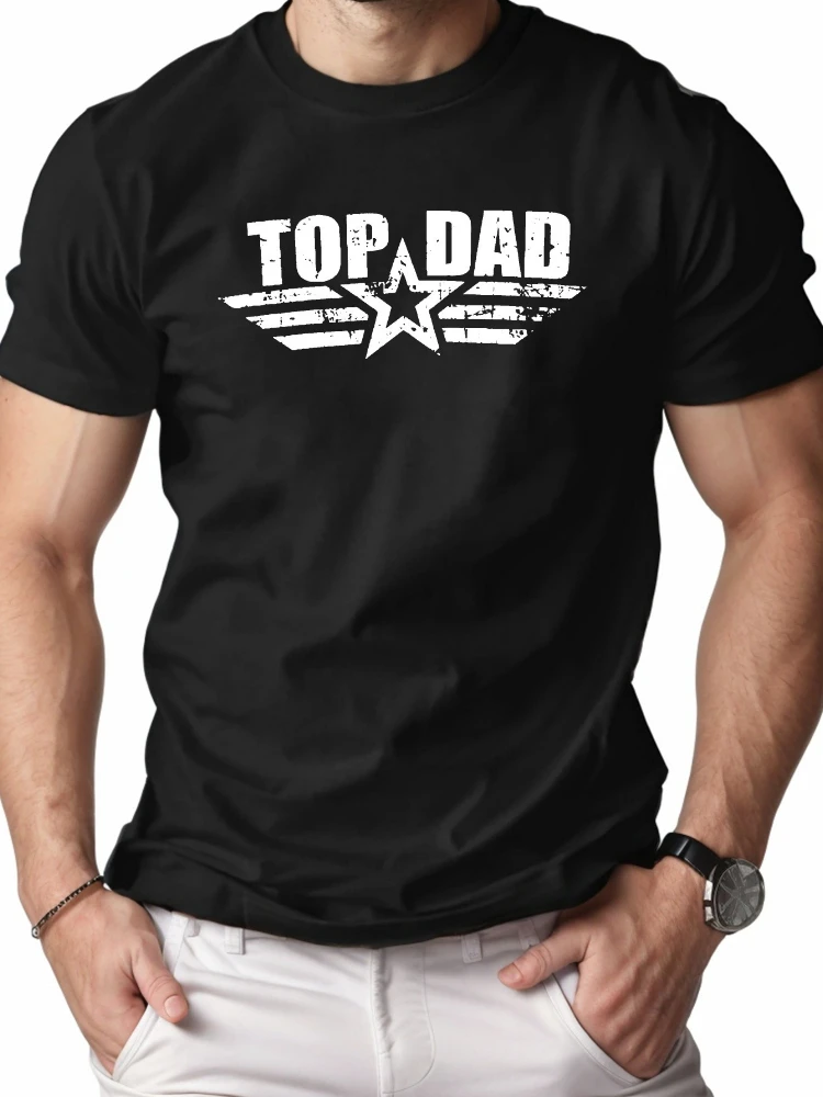 Top Dad cotton men's T-shirt with round neck and short sleeves fits comfortably.
Top Dad cotton men's T-shirt with round neck and short sleeves fits comfortably.