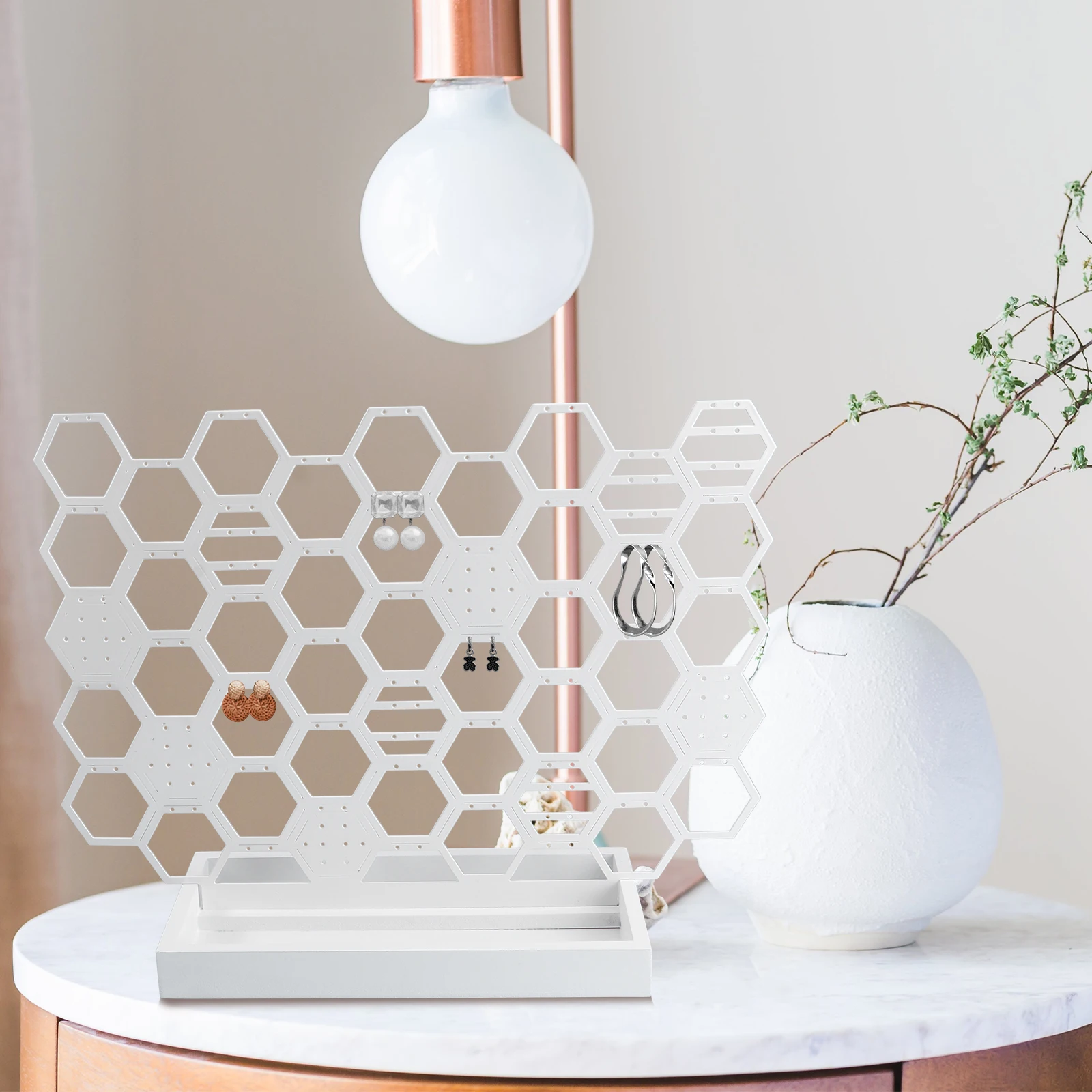 1pc Honeycomb Jewelry Holder Earrings Display Rack Storage Stand Metal Bracket Long-Lasting Color Modern Decor
1pc Honeycomb Jewelry Holder Earrings Display Rack Storage Stand Metal Bracket Long-Lasting Color Modern Decor