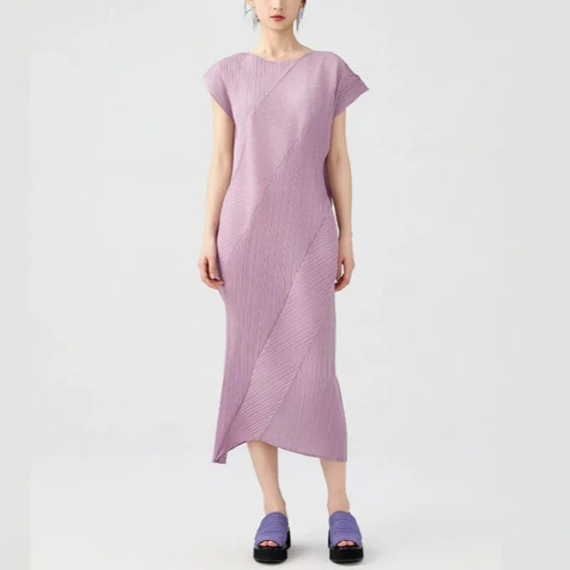 Miyake Pleated 2026 New Summer Irregular Pleated Dress Round Neck Elegant Casual High-end Simple Dress Solid Color New Style
Miyake Pleated 2026 New Summer Irregular Pleated Dress Round Neck Elegant Casual High-end Simple Dress Solid Color New Style