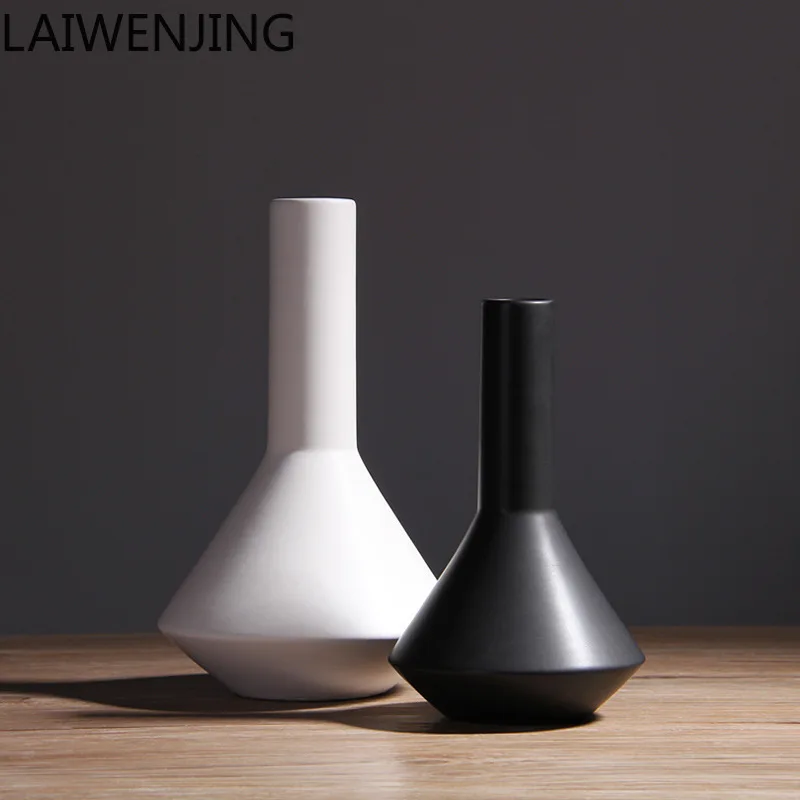 SGF Nordic Minimalist Home Decor Ceramic Vase TV Cabinet Ornament
SGF Nordic Minimalist Home Decor Ceramic Vase TV Cabinet Ornament