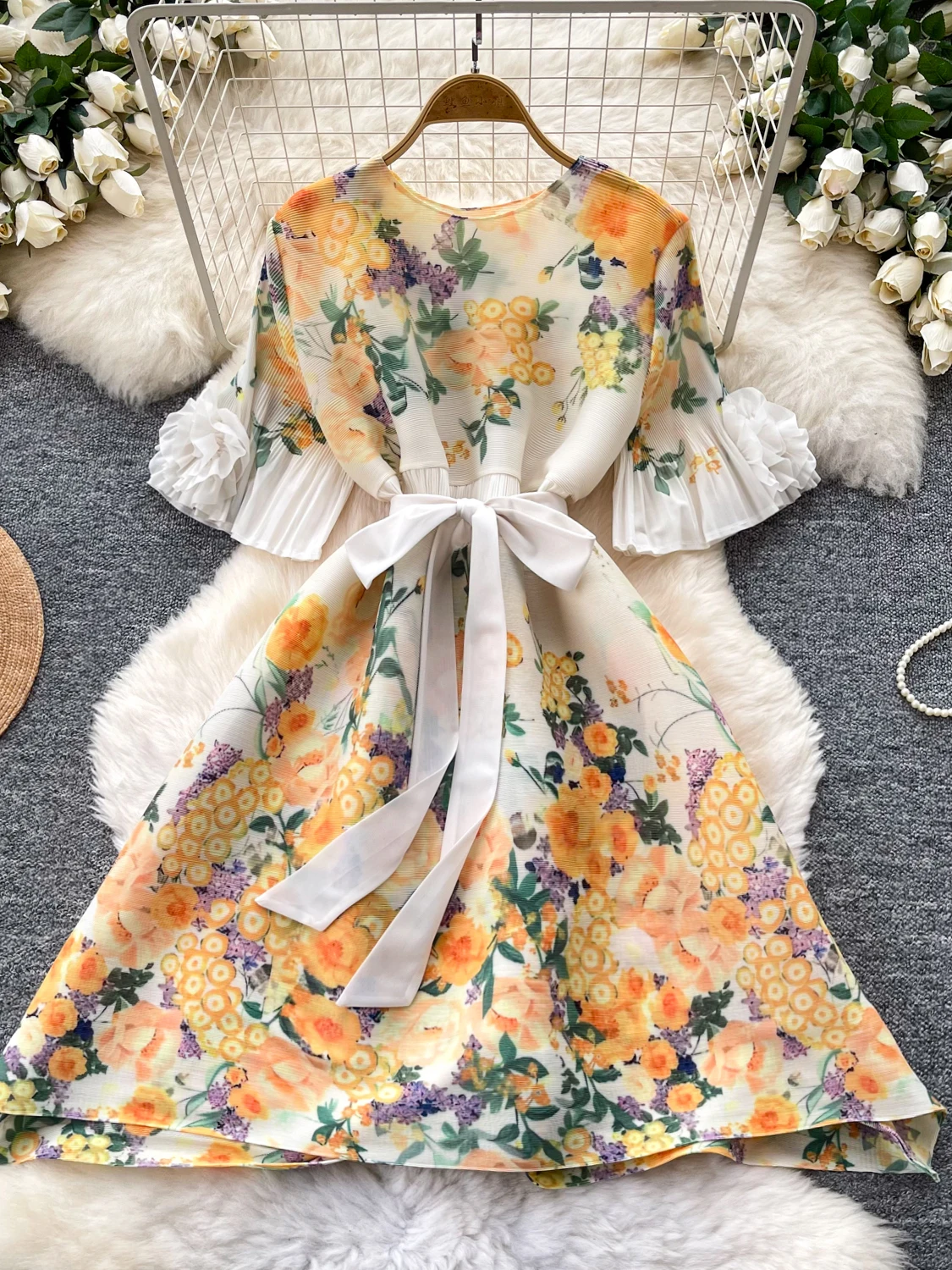 Romantic Print round Neck Short Sleeve Women's Dress Waist Cinched Belted A-Line Midi Dress Elegant Long Dress City Commute
Romantic Print round Neck Short Sleeve Women's Dress Waist Cinched Belted A-Line Midi Dress Elegant Long Dress City Commute