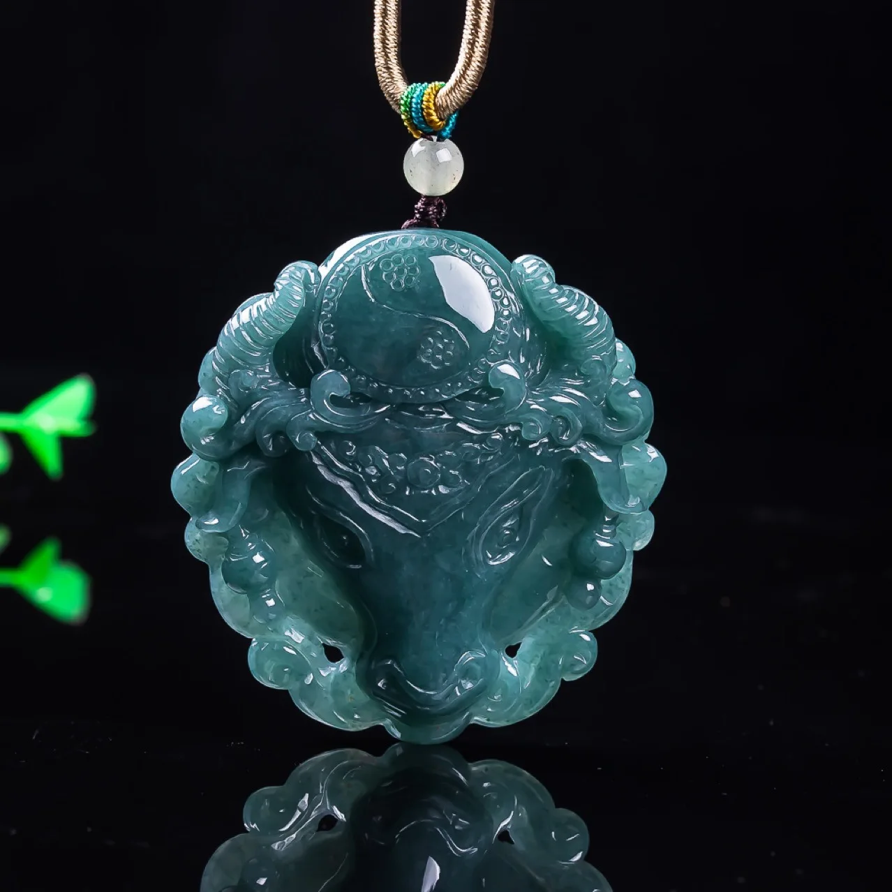 Бирманский жадеит, кулон для крупного рогатого скота, натуральные ювелирные изделия, талисманы, драгоценный камень, настоящий нефрит, дизайнерский резной амулет, роскошное винтажное ожерелье
Бирманский жадеит, кулон для крупного рогатого скота, натуральные ювелирные изделия, талисманы, драгоценный камень, настоящий нефрит, дизайнерский резной амулет, роскошное винтажное ожерелье
