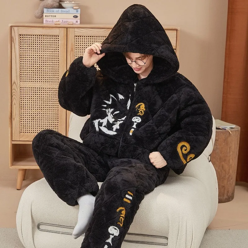 Dragon Ball Sun Wukong Студенческая одежда Пижамы Коралловый флис Зимняя фланелевая домашняя одежда с капюшоном Молодежный теплый уютный пижамный комплект
Dragon Ball Sun Wukong Студенческая одежда Пижамы Коралловый флис Зимняя фланелевая домашняя одежда с капюшоном Молодежный теплый уютный пижамный комплект