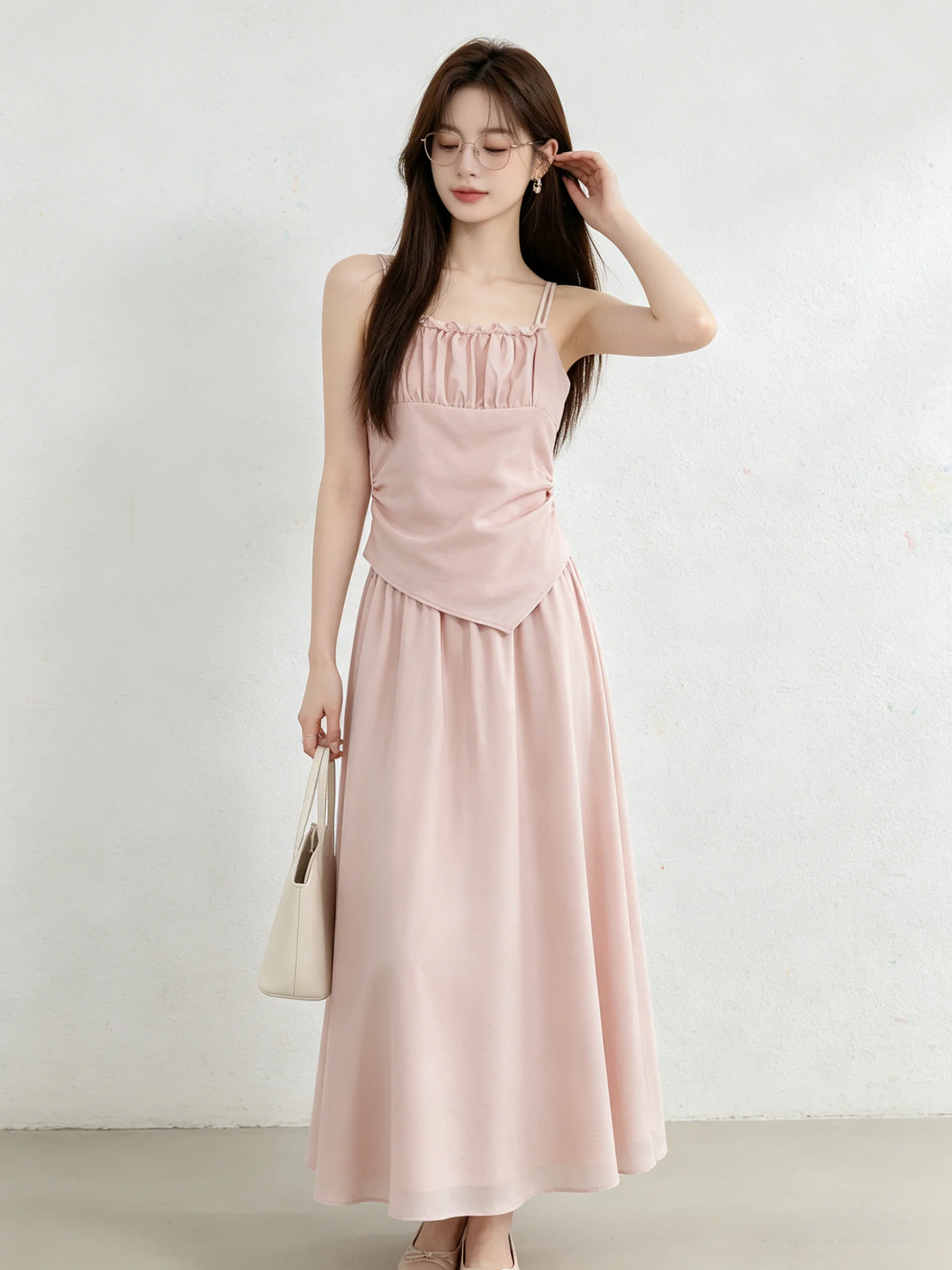 Sweet Gentle Lazy Style Slimming Strap Vest Skirt Two-Piece Set Summer Elegance Collection Breathable High Waist
Sweet Gentle Lazy Style Slimming Strap Vest Skirt Two-Piece Set Summer Elegance Collection Breathable High Waist