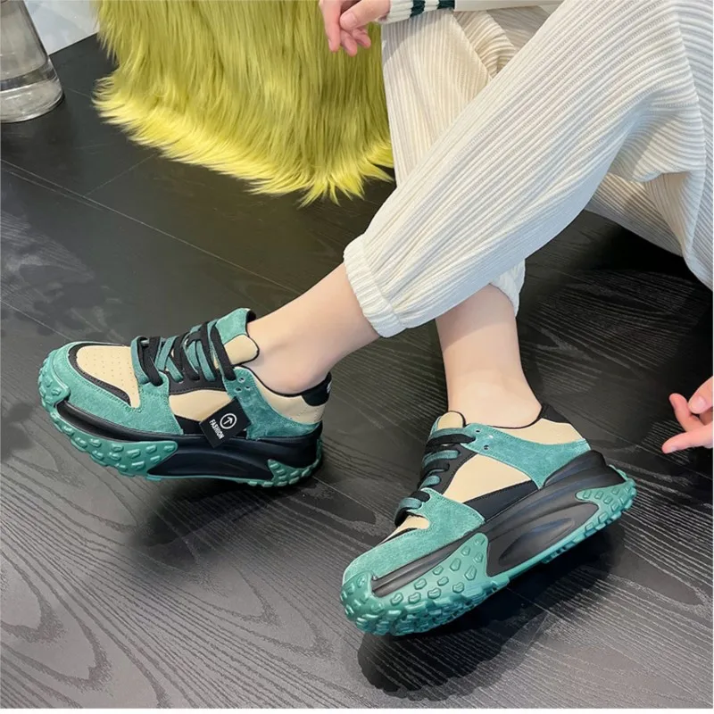 2026 7cm Cow Suede Leather Women Casual Autumn Breathable Platform Shoes Wedge Chunky Sneaker Females Winter Shoes Sports Shoes
2026 7cm Cow Suede Leather Women Casual Autumn Breathable Platform Shoes Wedge Chunky Sneaker Females Winter Shoes Sports Shoes