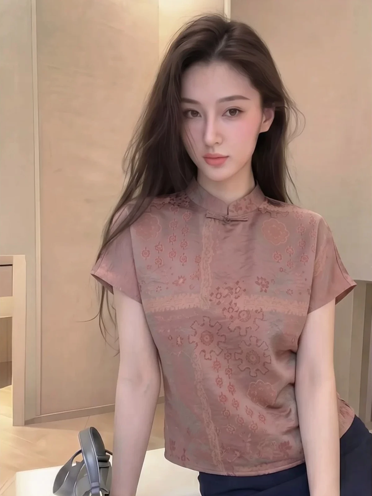 New Summer Chinese Style Shirt Women's Short Sleeve Button up Stand Collar Loose Fit Versatile Top High End Feel Floral Embro...
New Summer Chinese Style Shirt Women's Short Sleeve Button up Stand Collar Loose Fit Versatile Top High End Feel Floral Embro...
