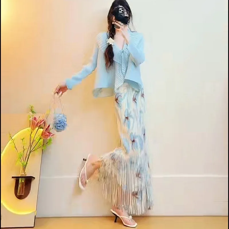 Miyake Pleated 2026 Summer Printed Fringe Skirt Set for Women High Waist Slimming Two-Piece Fashion High-End Women's Clothing
Miyake Pleated 2026 Summer Printed Fringe Skirt Set for Women High Waist Slimming Two-Piece Fashion High-End Women's Clothing