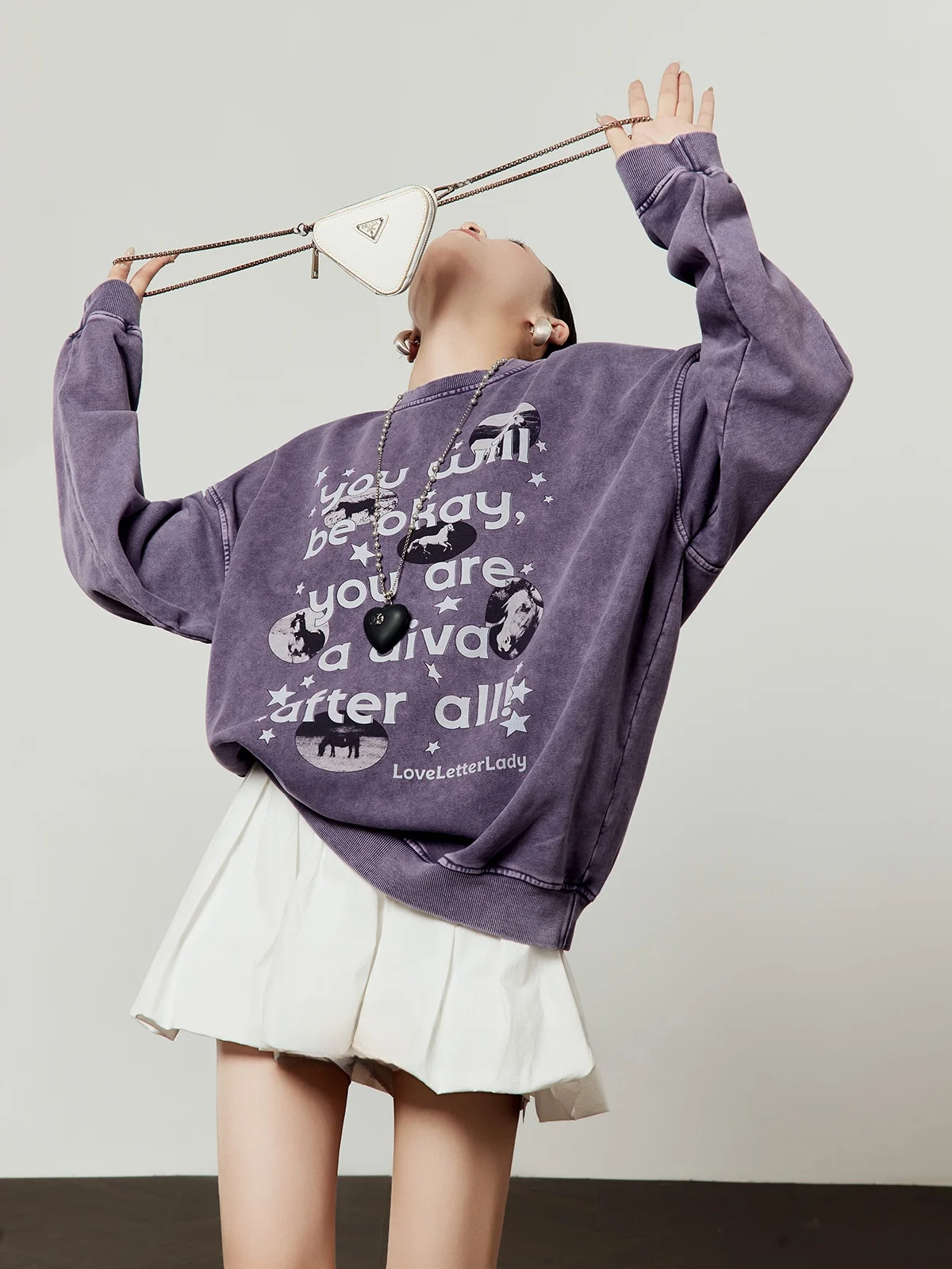 Loose Fit round Ne Sweatirt Women's Purple Star Mask Print Spring New Sle Comfortable Soft Fabric Girls Hoodie Top
Loose Fit round Ne Sweatirt Women's Purple Star Mask Print Spring New Sle Comfortable Soft Fabric Girls Hoodie Top