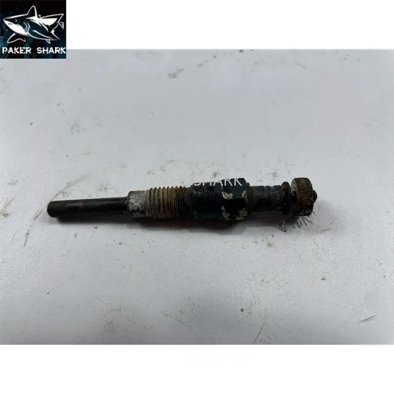4PCS For Kubota V1205 Glow Plug Excavator Forklift Diesel Engine
4PCS For Kubota V1205 Glow Plug Excavator Forklift Diesel Engine