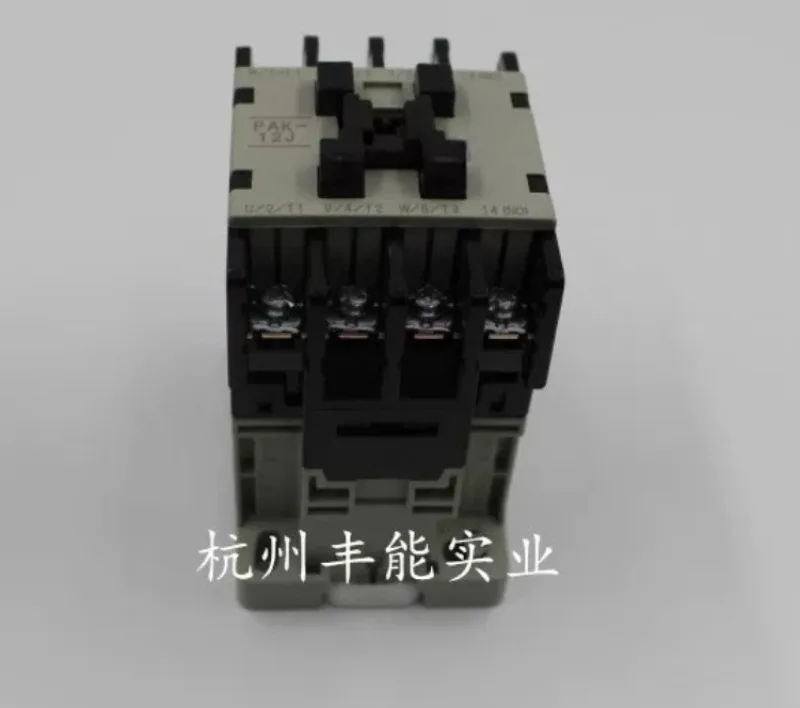 New Original Genuine Japan AC Contactor PAK-12J RSK-12J AC220V
New Original Genuine Japan AC Contactor PAK-12J RSK-12J AC220V