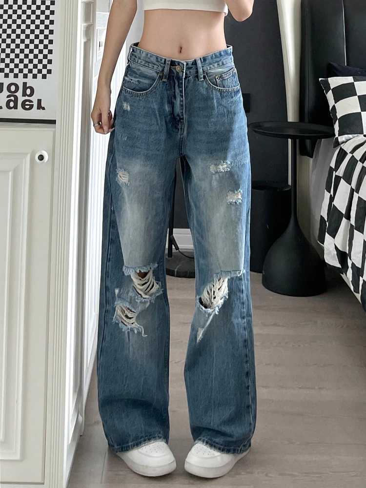 American Street Cleanfit Vintage Ripped Jeans Loose Straight Leg Wide Leg Casual Floor-Length Trousers for Men And Women
American Street Cleanfit Vintage Ripped Jeans Loose Straight Leg Wide Leg Casual Floor-Length Trousers for Men And Women