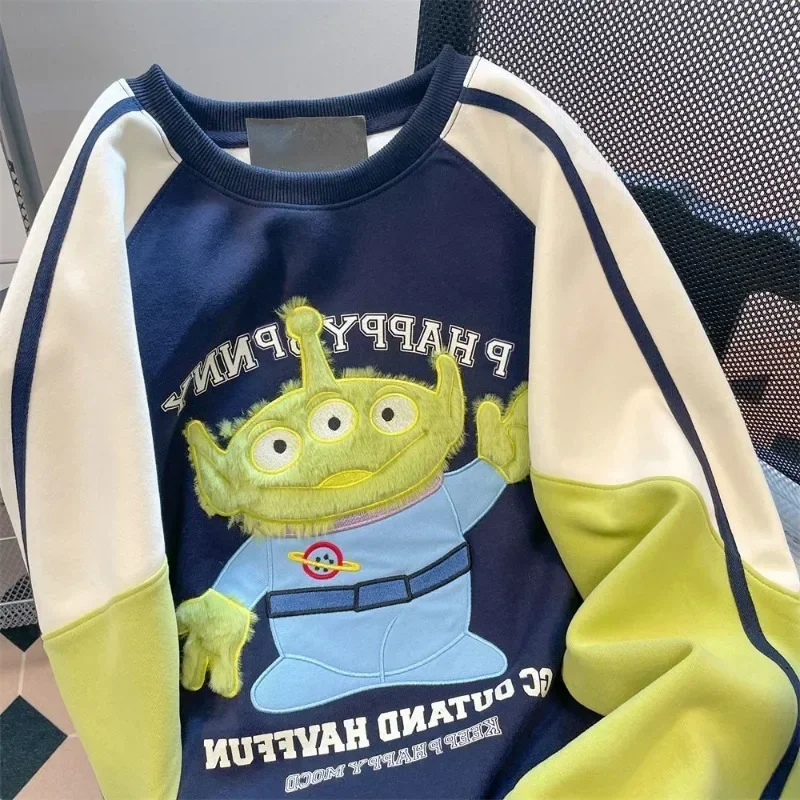 Alien large size color block raglan sleeve men and women's sweatshirt Disney cartoon plush embroidery American couple loose top
Alien large size color block raglan sleeve men and women's sweatshirt Disney cartoon plush embroidery American couple loose top