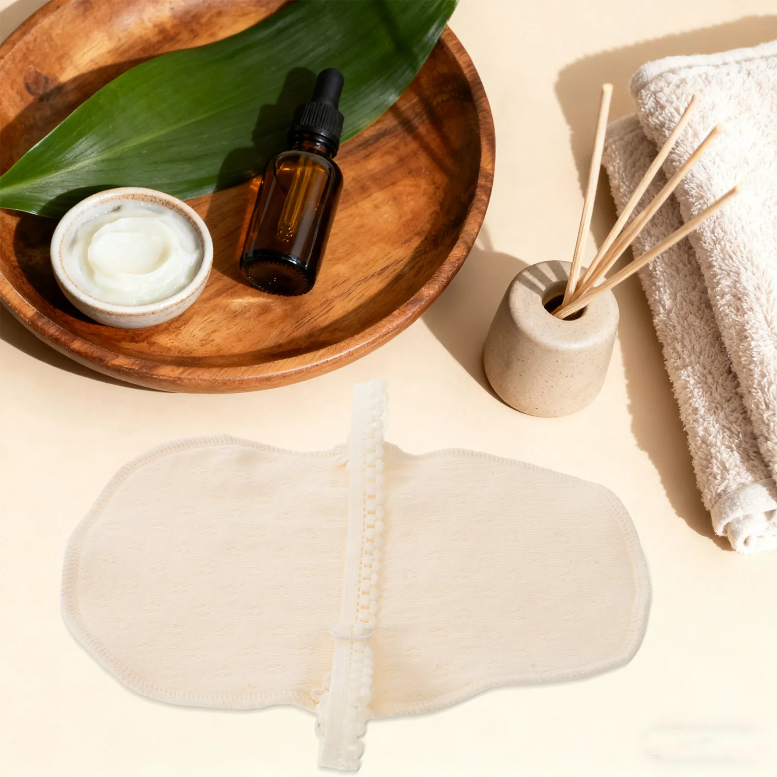 1 пара абсорбирующих накладок от пота для подмышек, невидимые, многоразовые, с регулируемыми ремешками, для женщин, для ежедневного использования, офиса, вечеринок
1 пара абсорбирующих накладок от пота для подмышек, невидимые, многоразовые, с регулируемыми ремешками, для женщин, для ежедневного использования, офиса, вечеринок