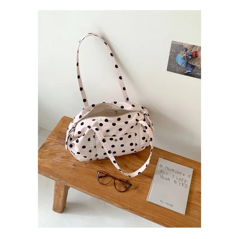 Polka Dot Large Capaci Nylon oulder Bag Ultra Lightweight Yoga Sports Storage Handbag for ort Trips Traveling
Polka Dot Large Capaci Nylon oulder Bag Ultra Lightweight Yoga Sports Storage Handbag for ort Trips Traveling