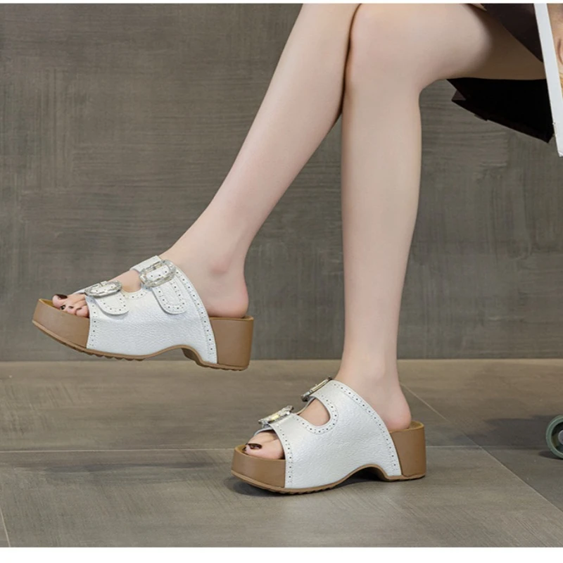 Women's Rhinestone Buckle Slides, Open Toe Chunky Heel Sandals, Cork Footbed Casual Footwear, 2026 Summer Ladies Platform Slides
Women's Rhinestone Buckle Slides, Open Toe Chunky Heel Sandals, Cork Footbed Casual Footwear, 2026 Summer Ladies Platform Slides