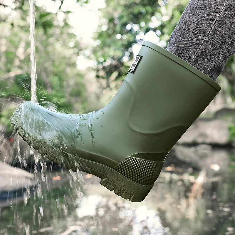 Men's Lightweight Waterproof Fishing Rain Boots Anti-slip Wear-resistant PVC Boot Tube round Toe EVA Insole Plain Color Adult
Men's Lightweight Waterproof Fishing Rain Boots Anti-slip Wear-resistant PVC Boot Tube round Toe EVA Insole Plain Color Adult