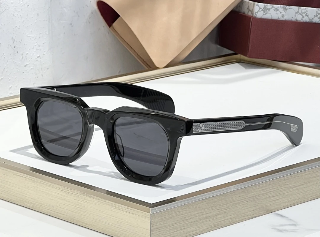 VENDOME EPOXY Top High Quality Sunglasses for Men Classic Women Luxury Brand Designer Fashion sun glasses UV400 With box
VENDOME EPOXY Top High Quality Sunglasses for Men Classic Women Luxury Brand Designer Fashion sun glasses UV400 With box