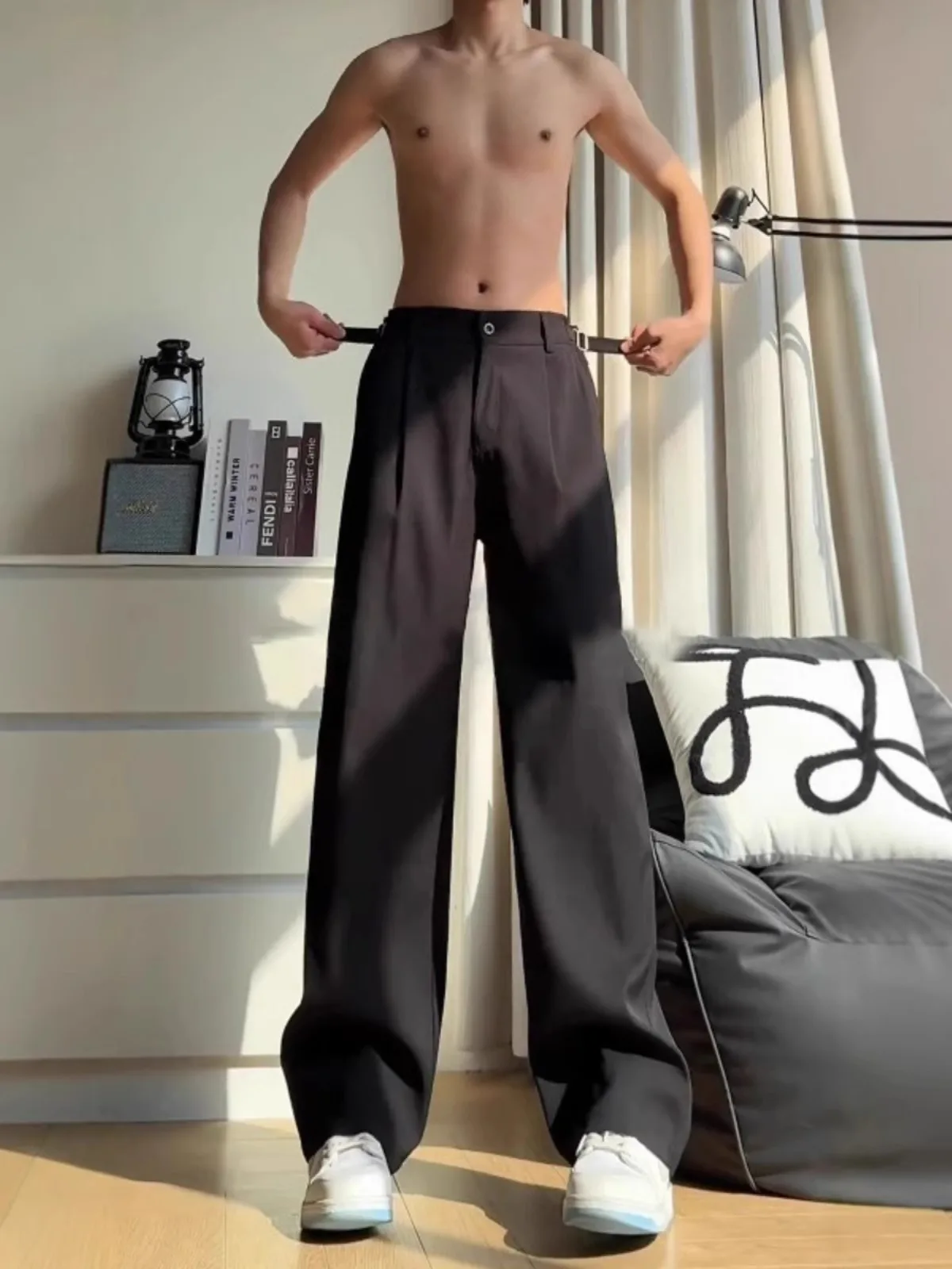 Мужские брюки Bla Extra Long Straight Leg с высокой талией, повседневные, классического кроя, из полиэстера, с эффектом драпировки, премиум-класса
Мужские брюки Bla Extra Long Straight Leg с высокой талией, повседневные, классического кроя, из полиэстера, с эффектом драпировки, премиум-класса