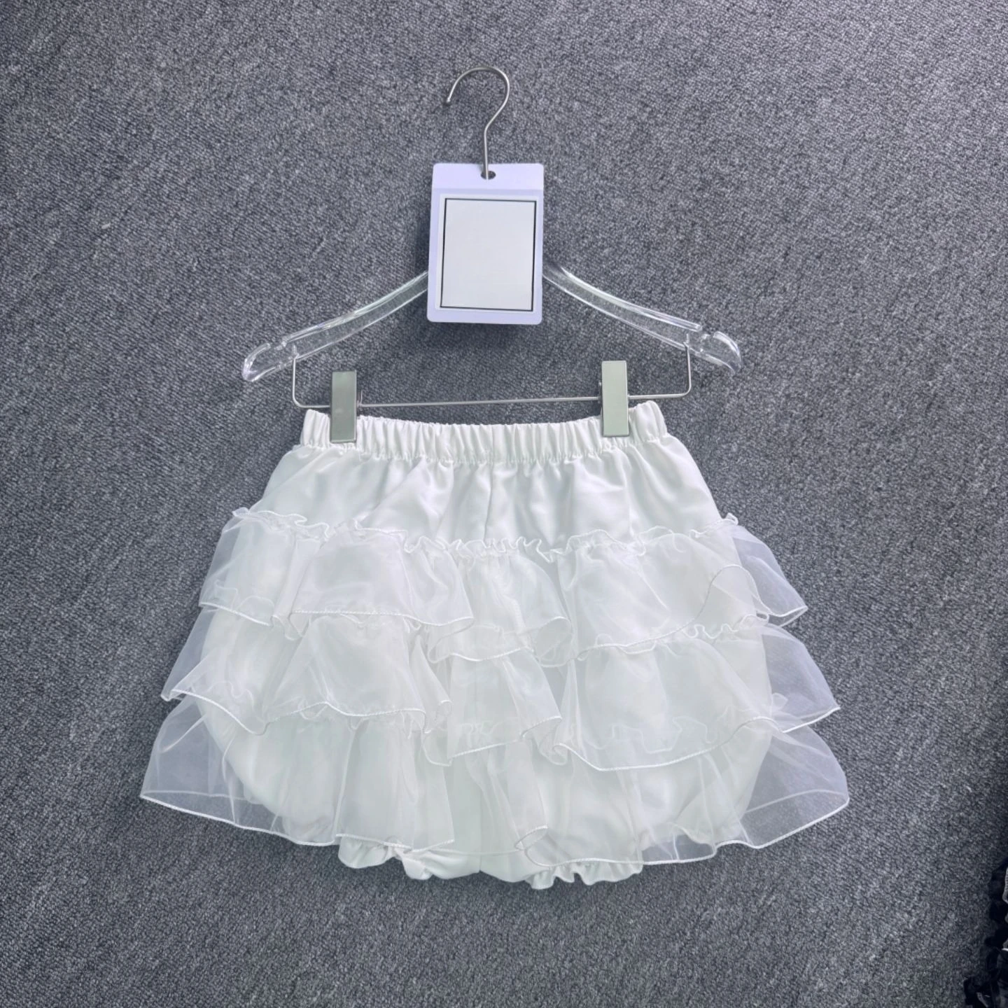 Пряная девушка субкультура кружевная пышная юбка японская Лолита Y2k мини-юбка панк однотонная черная юбка-тортик корейский стиль женский шик
Пряная девушка субкультура кружевная пышная юбка японская Лолита Y2k мини-юбка панк однотонная черная юбка-тортик корейский стиль женский шик