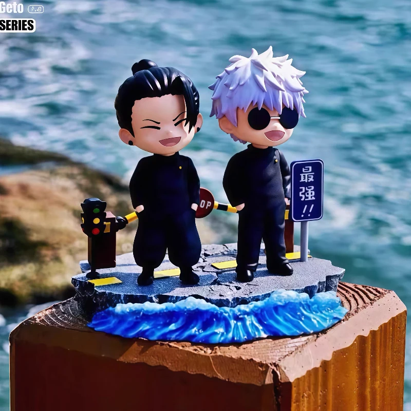 Новая 13-сантиметровая фигурка Гето Сугуру из Jujutsu Kaisen, раскрашенная вручную, статуэтка в стиле чиби, украшение для стола или автомобиля, модный коллекционный подарок для фанатов аниме.
Новая 13-сантиметровая фигурка Гето Сугуру из Jujutsu Kaisen, раскрашенная вручную, статуэтка в стиле чиби, украшение для стола или автомобиля, модный коллекционный подарок для фанатов аниме.