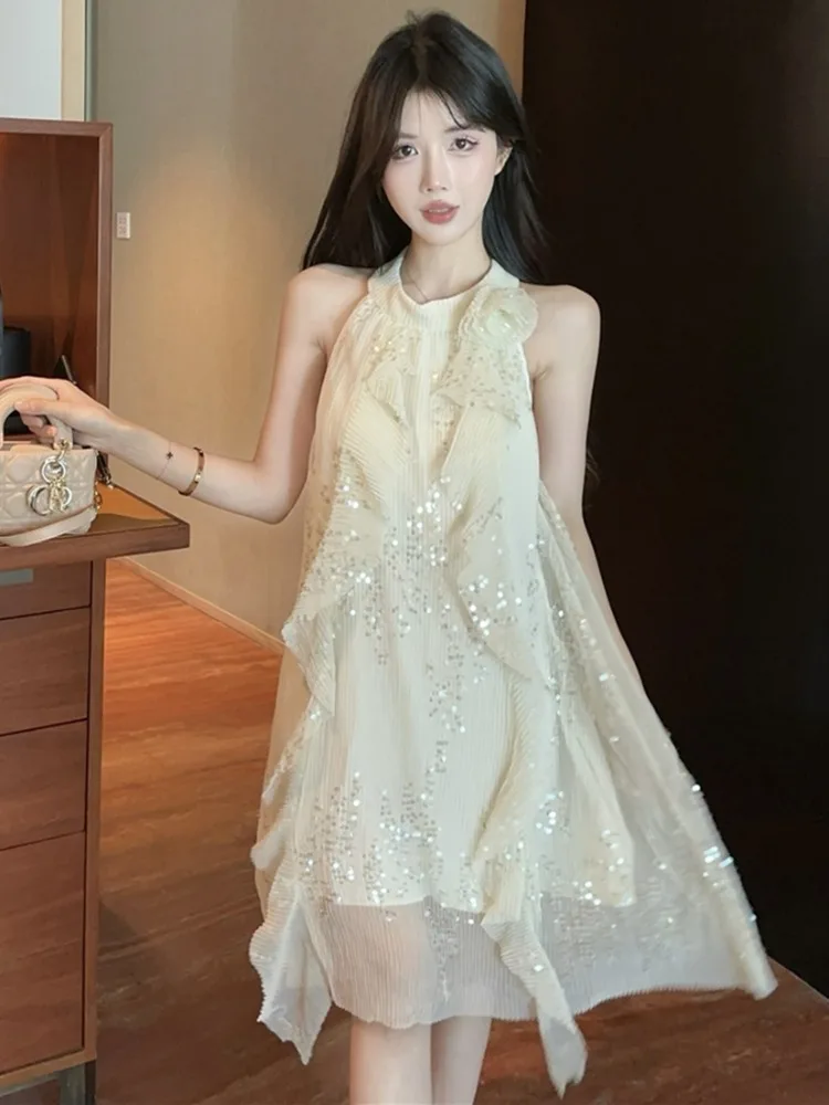 Summer New Style Princess Cut out Shoulder Sleeveless Loose Dress with Lace Splicing round Neck Bright Sequins Floral Pattern
Summer New Style Princess Cut out Shoulder Sleeveless Loose Dress with Lace Splicing round Neck Bright Sequins Floral Pattern