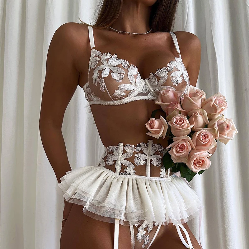 Lingerie Set Women Sexy Underwear Push Up Strappy Embroidered Mesh Sheer Lingerie Set See Through Panty Bra 3 Piece Langerie
Lingerie Set Women Sexy Underwear Push Up Strappy Embroidered Mesh Sheer Lingerie Set See Through Panty Bra 3 Piece Langerie
