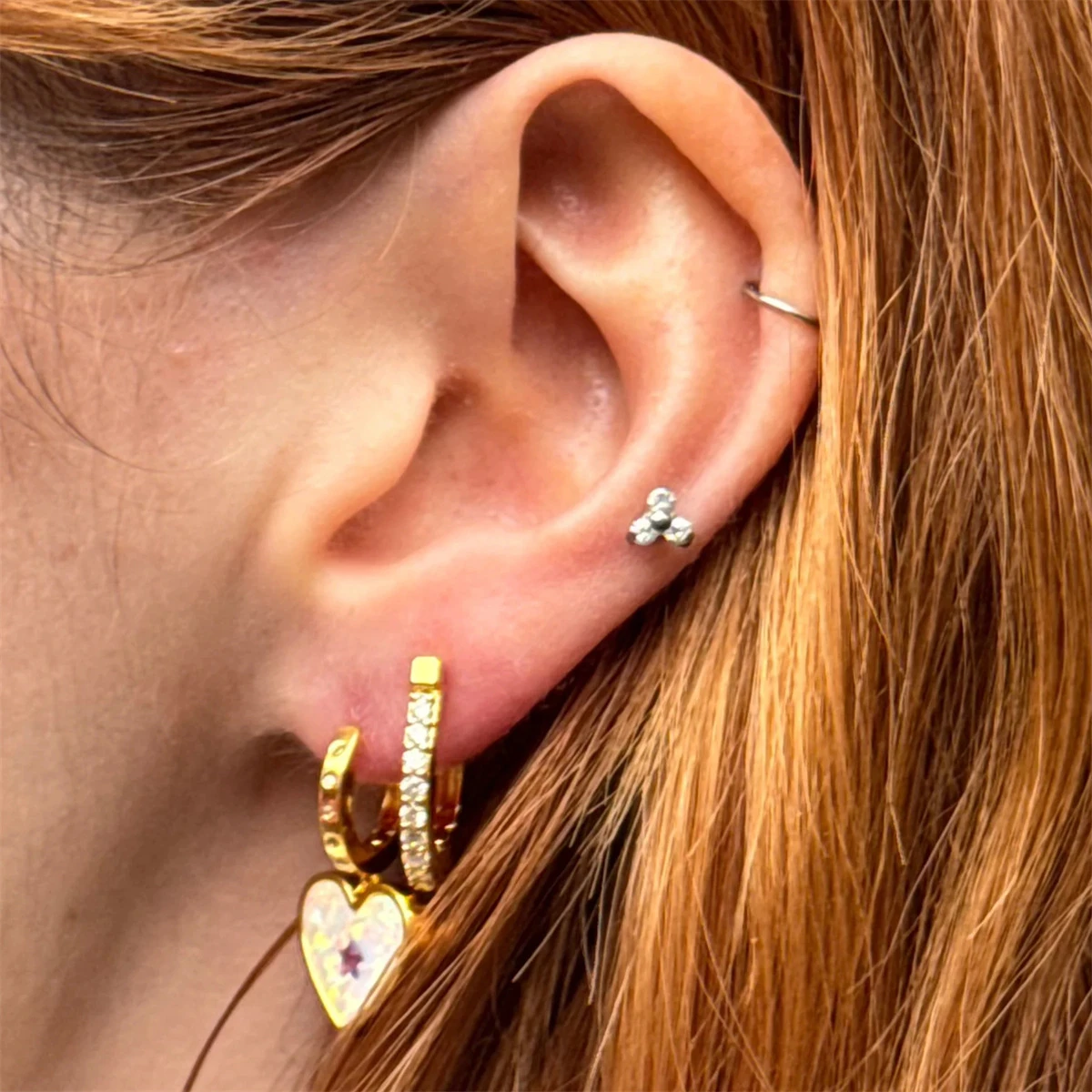 Gold Plated Star Earrings with Diamond Detail, Trendy INS Style Gift Jewelry for Women
Gold Plated Star Earrings with Diamond Detail, Trendy INS Style Gift Jewelry for Women