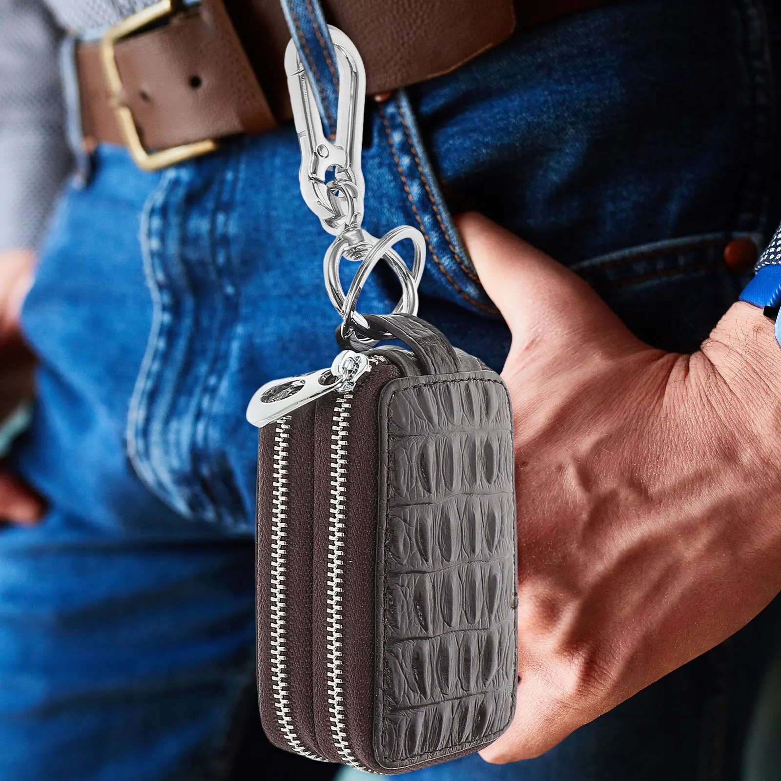 Dual Compartment Car Key Case Finish Keychain Organizer Portable Key Pouch Protector for House Car Keys Holder
Dual Compartment Car Key Case Finish Keychain Organizer Portable Key Pouch Protector for House Car Keys Holder