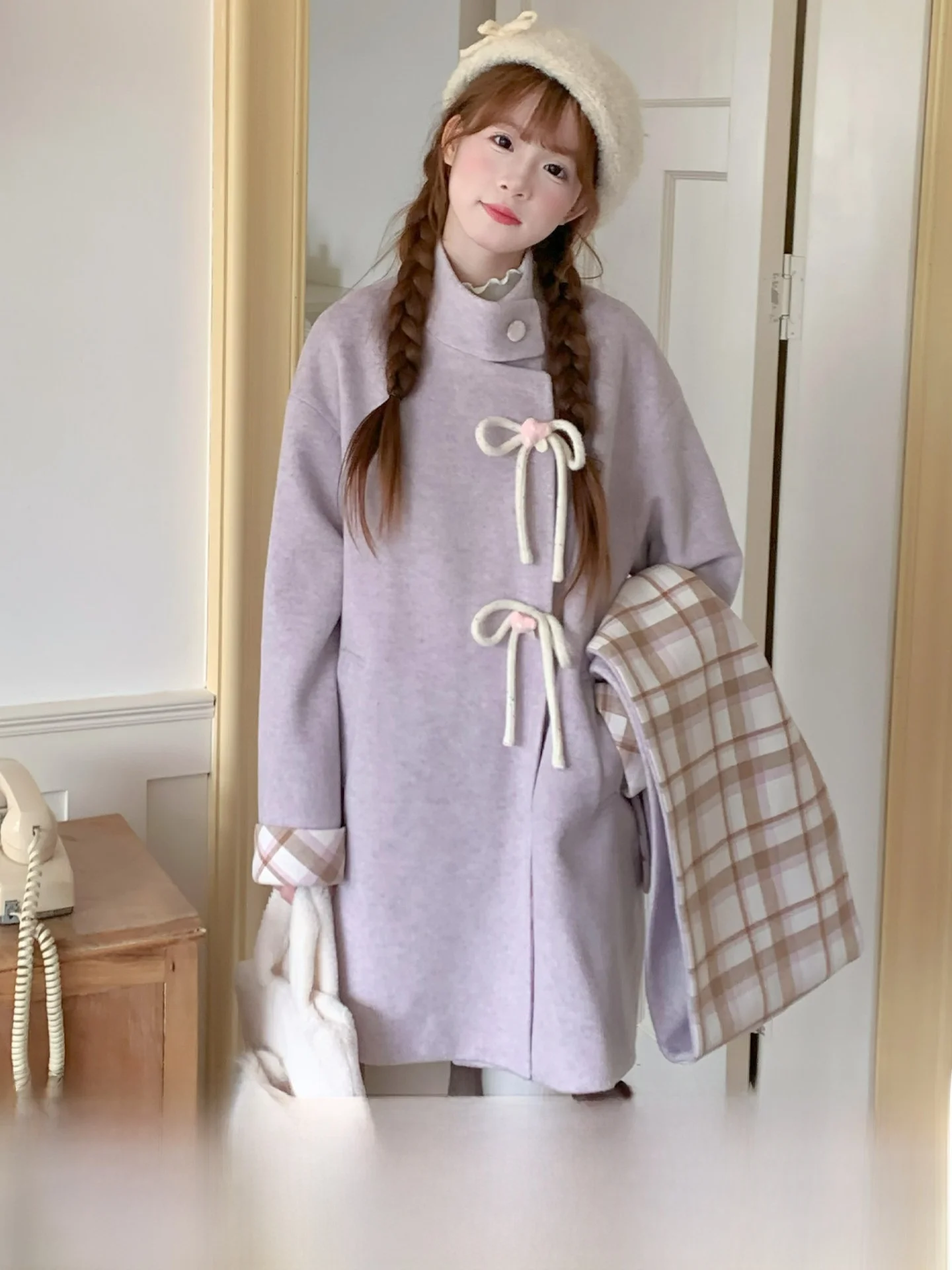 Женское шерстяное пальто в клетку с узлом, прямого кроя, для повседневной носки, утепленное, с длинными рукавами
Женское шерстяное пальто в клетку с узлом, прямого кроя, для повседневной носки, утепленное, с длинными рукавами