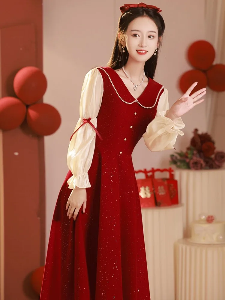 Элегантное красное длинное вечернее платье для женщин с V-образным вырезом, высокой талией, А-образной юбкой и застежкой-молнией
Элегантное красное длинное вечернее платье для женщин с V-образным вырезом, высокой талией, А-образной юбкой и застежкой-молнией