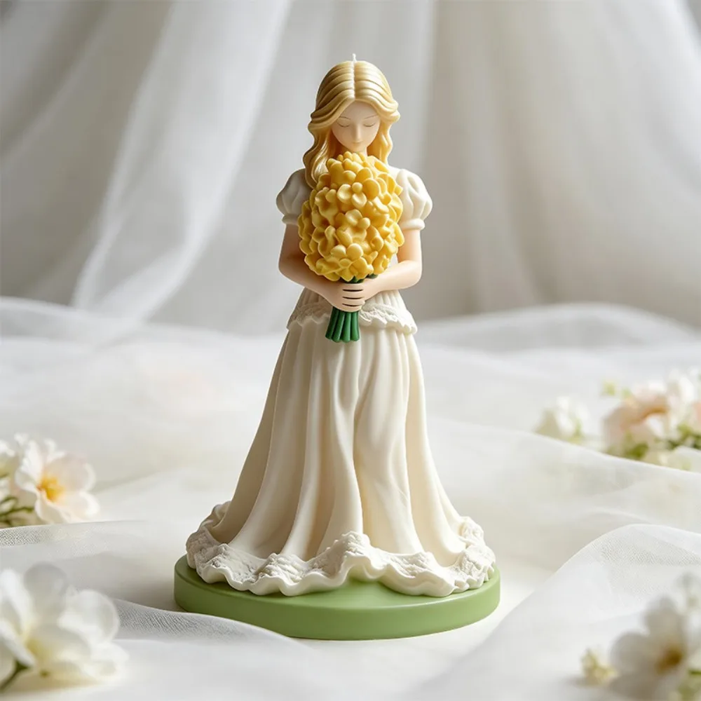 Girl Holds Flower Bouquet Silicone Candle Molds DIY Home Party Decorative Ornaments Plaster Resin Mold Bride Gift Soap Mould
Girl Holds Flower Bouquet Silicone Candle Molds DIY Home Party Decorative Ornaments Plaster Resin Mold Bride Gift Soap Mould