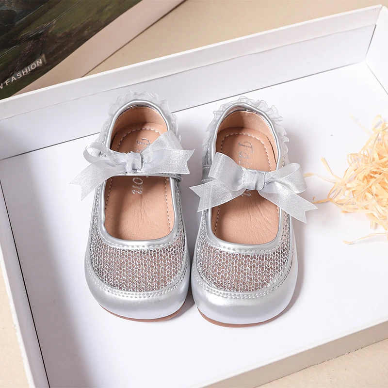 Children Causal Shoes New Classic Bow Girls Mesh Mary Jane Shoes School Comfortable Lightweight Kids Breathable Daily Flat Shoes
Children Causal Shoes New Classic Bow Girls Mesh Mary Jane Shoes School Comfortable Lightweight Kids Breathable Daily Flat Shoes