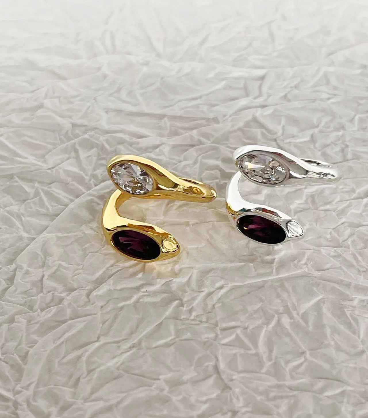 2023 UNode50 European and American Creative Design Exquisite Women's Ring Romantic Holiday Jewelry Gift Bag with
2023 UNode50 European and American Creative Design Exquisite Women's Ring Romantic Holiday Jewelry Gift Bag with
