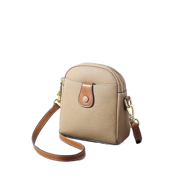 Genuine Leather Shoulder Bag for Women Mini Maternity Handbag Large Capacity Fashionable Phone Purse Crossbody Bag
Genuine Leather Shoulder Bag for Women Mini Maternity Handbag Large Capacity Fashionable Phone Purse Crossbody Bag