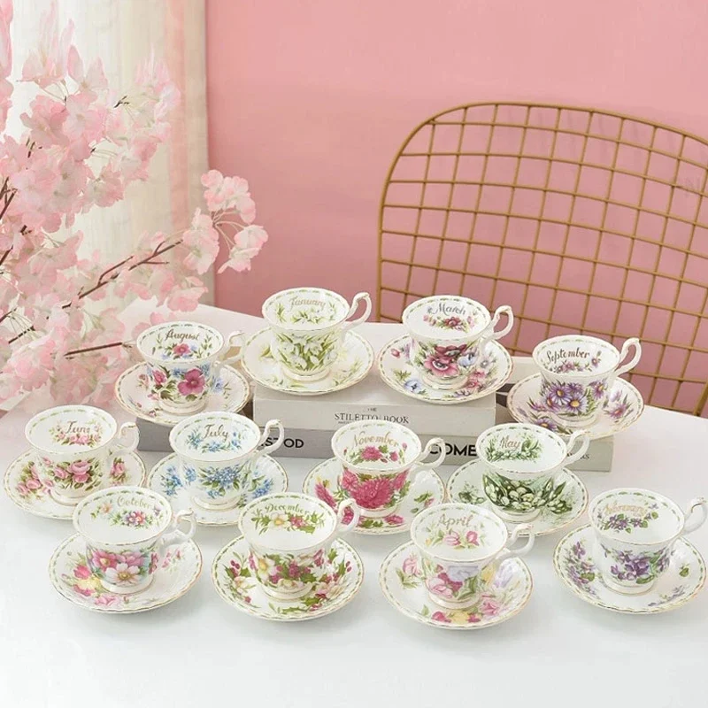 Набор кофейных чашек и блюдец, костяной фарфор, ретро-сезонная цветочная кофейная кружка, креативная керамическая чашка с евро Пномпенью, посуда для напитков, подарок 
Набор кофейных чашек и блюдец, костяной фарфор, ретро-сезонная цветочная кофейная кружка, креативная керамическая чашка с евро Пномпенью, посуда для напитков, подарок