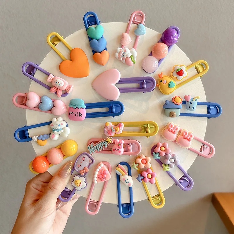 5/6-piece Set Children's Dopamine Cartoon Hair Clip Girl's Forehead Bangs Broken Hair Clip Cute Headband for Little Girl
5/6-piece Set Children's Dopamine Cartoon Hair Clip Girl's Forehead Bangs Broken Hair Clip Cute Headband for Little Girl