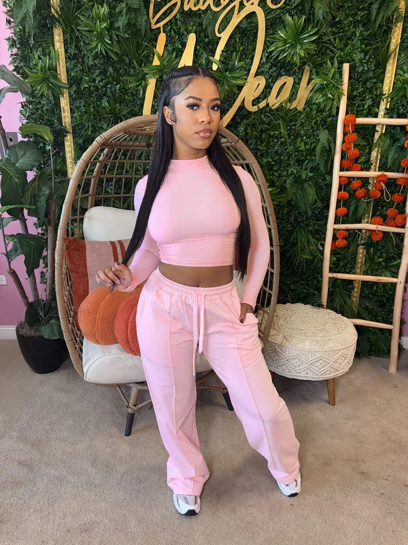 Женский однотонный повседневный комплект из 2 предметов, спортивные костюмы, водолазки, футболки с длинными рукавами, укороченные топы + свободные прямые брюки, уличные костюмы
Женский однотонный повседневный комплект из 2 предметов, спортивные костюмы, водолазки, футболки с длинными рукавами, укороченные топы + свободные прямые брюки, уличные костюмы