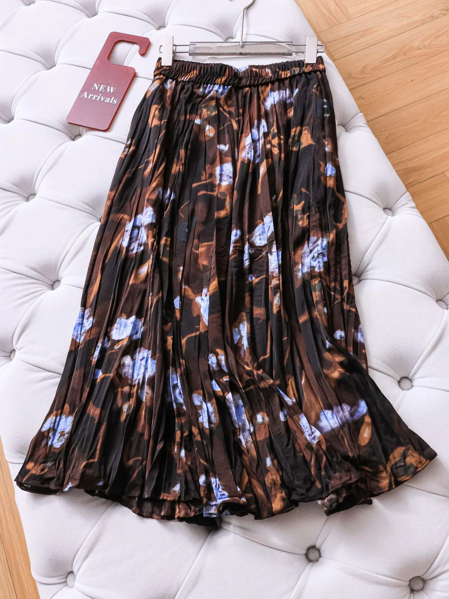 Retro Pleated Print Elastic Waist A-Line Skirt Draped Long Women's Half Skirt Spring 2026 New Style Polyester Fiber Skirt
Retro Pleated Print Elastic Waist A-Line Skirt Draped Long Women's Half Skirt Spring 2026 New Style Polyester Fiber Skirt