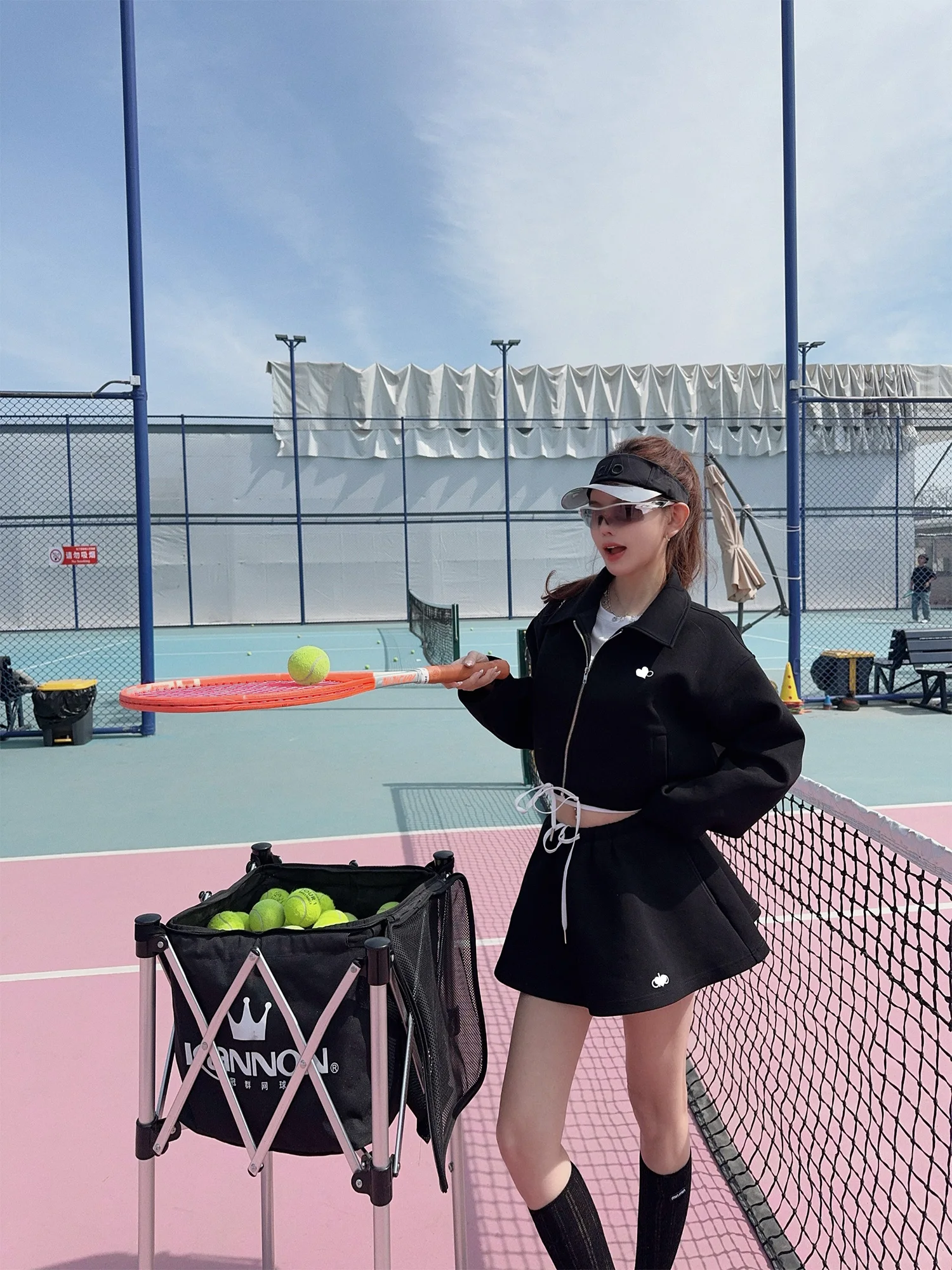 American Casual Sport Short Skirt Set Women Spring 2026 New Fashion Loose Outerwear A-Line Skirt Two-Piece Set
American Casual Sport Short Skirt Set Women Spring 2026 New Fashion Loose Outerwear A-Line Skirt Two-Piece Set