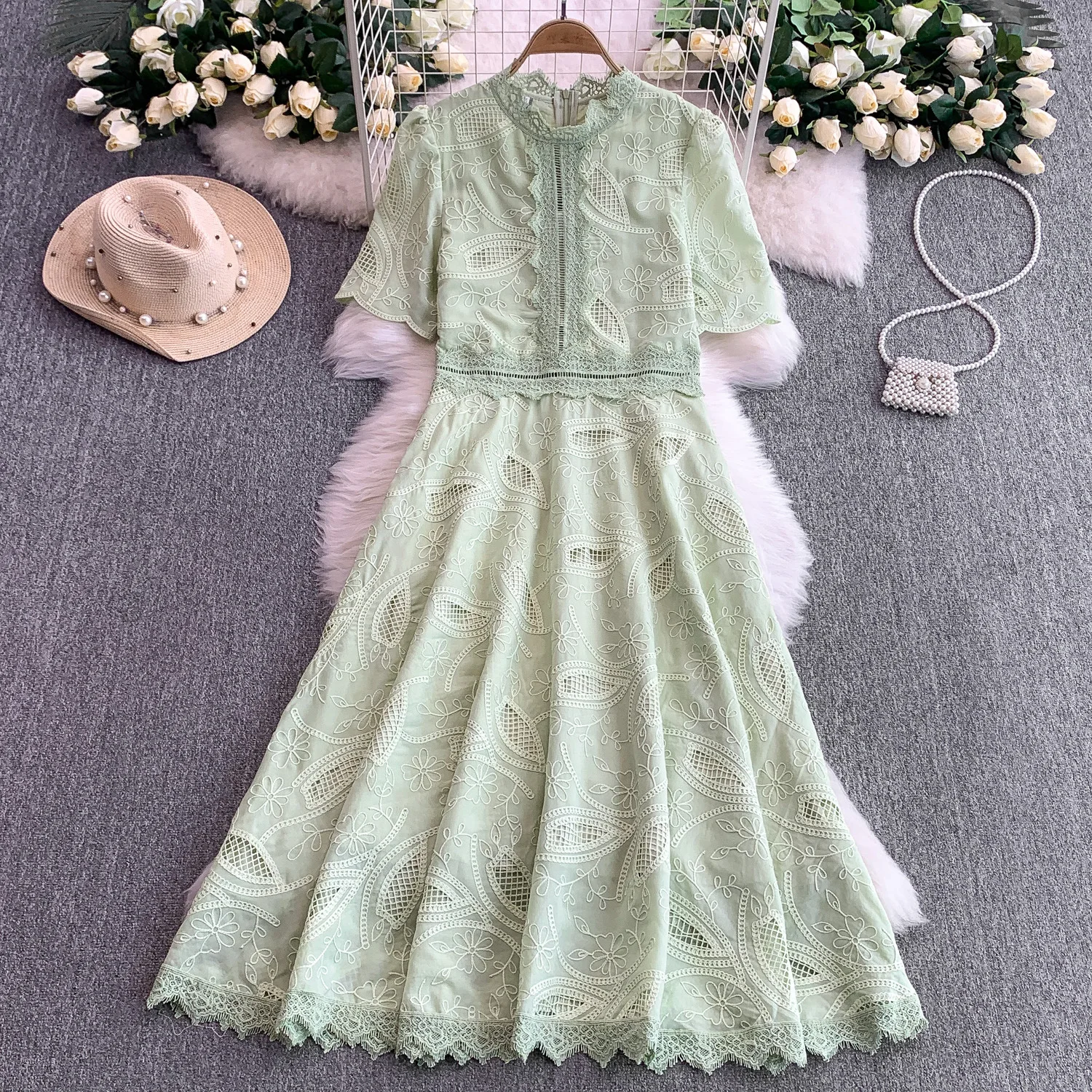 French Lace Hollow Embroidery Dress Female 2025 O-Neck Short Sleeve Swing Summer Dresses Holiday Casual Beach Bohemian Dress
French Lace Hollow Embroidery Dress Female 2025 O-Neck Short Sleeve Swing Summer Dresses Holiday Casual Beach Bohemian Dress