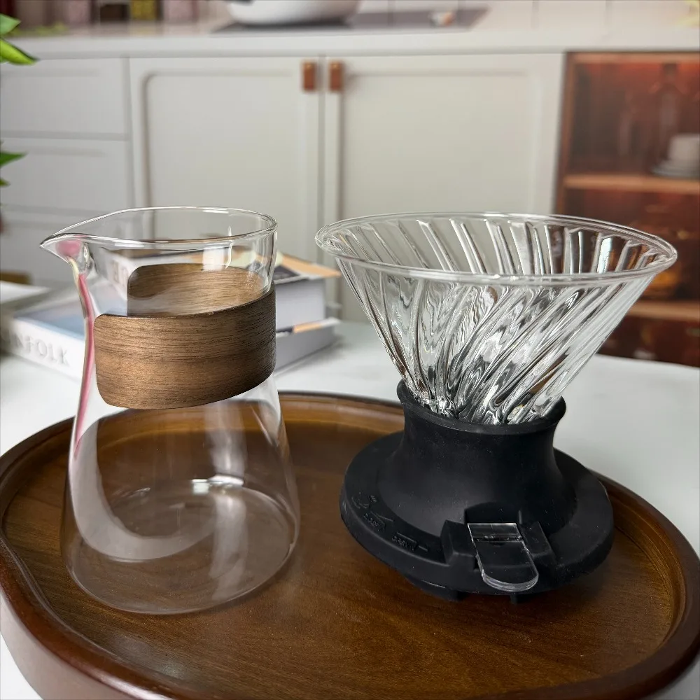 Glass Drip Dripper Brewer Carafe with Filter,Pour Over Coffee Maker,Drip Coffee Maker,High-Heat Carafefor Office Camping,Hiking
Glass Drip Dripper Brewer Carafe with Filter,Pour Over Coffee Maker,Drip Coffee Maker,High-Heat Carafefor Office Camping,Hiking