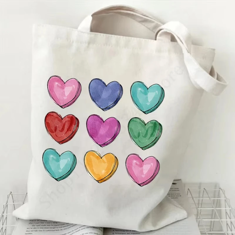 Minimalist Heart-shaped Canvas Handbag for Women Single Shoulder Shopping Bag Gold Print Black and White Color Block
Minimalist Heart-shaped Canvas Handbag for Women Single Shoulder Shopping Bag Gold Print Black and White Color Block