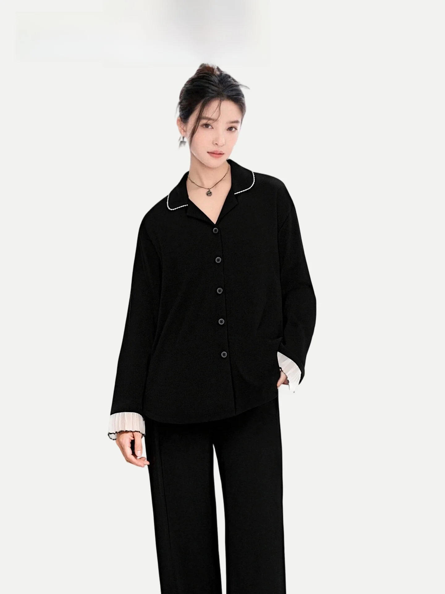 PinkBread Elegant Black Cotton Pajamas Women's Loose Fit Home Clothes Long Sleeve Comfortable Sleepwear Suitable for Outdoor
PinkBread Elegant Black Cotton Pajamas Women's Loose Fit Home Clothes Long Sleeve Comfortable Sleepwear Suitable for Outdoor